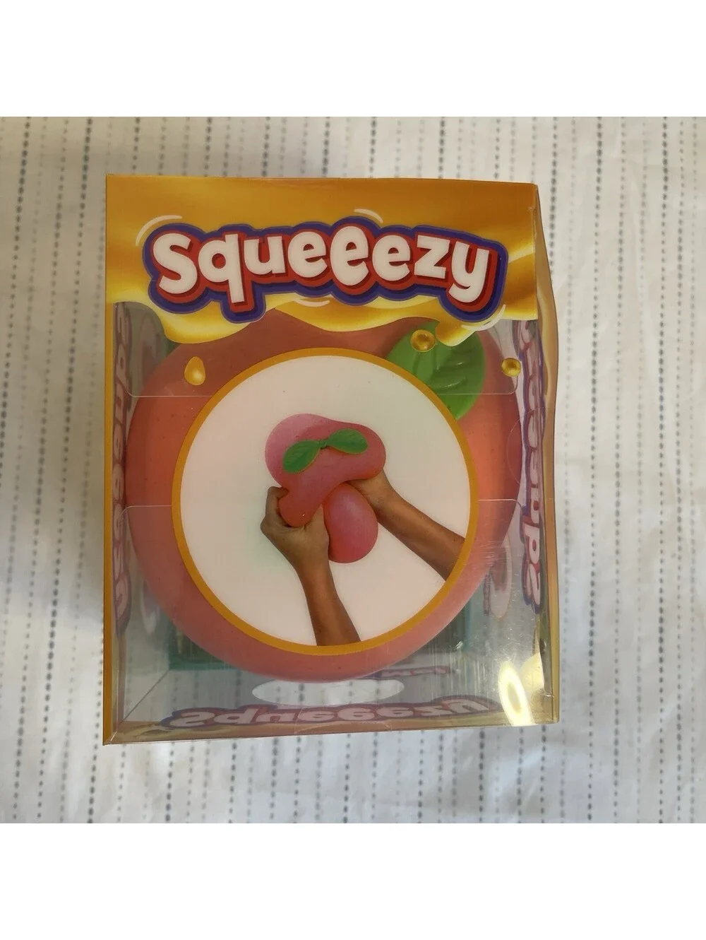 Viral Sunny Days Jumbo Squeezy Peach – Squishy Toy, Stress Relief Sensory Fun 🍑